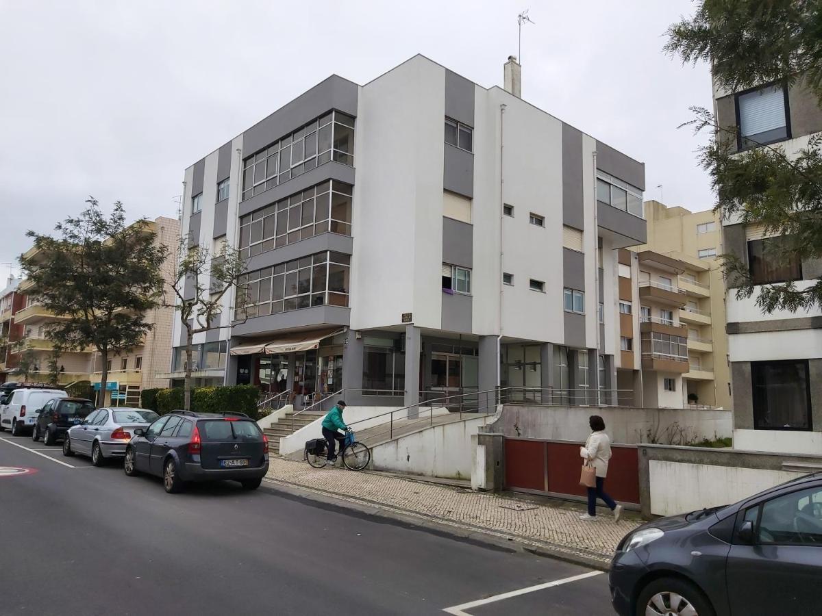 Apartamento Santos Graca ポボア・デ・バルジン エクステリア 写真