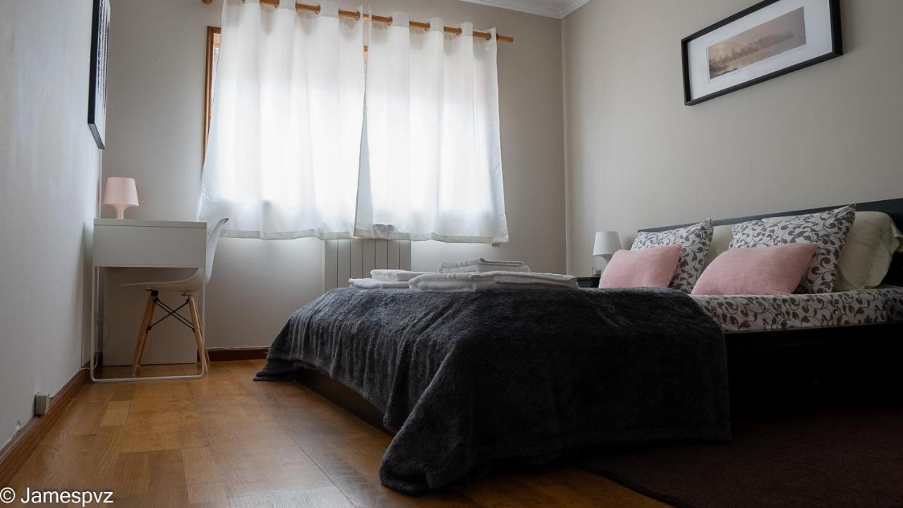 Apartamento Santos Graca ポボア・デ・バルジン エクステリア 写真