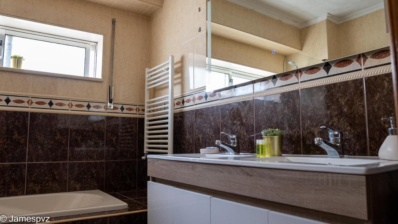 Apartamento Santos Graca ポボア・デ・バルジン エクステリア 写真