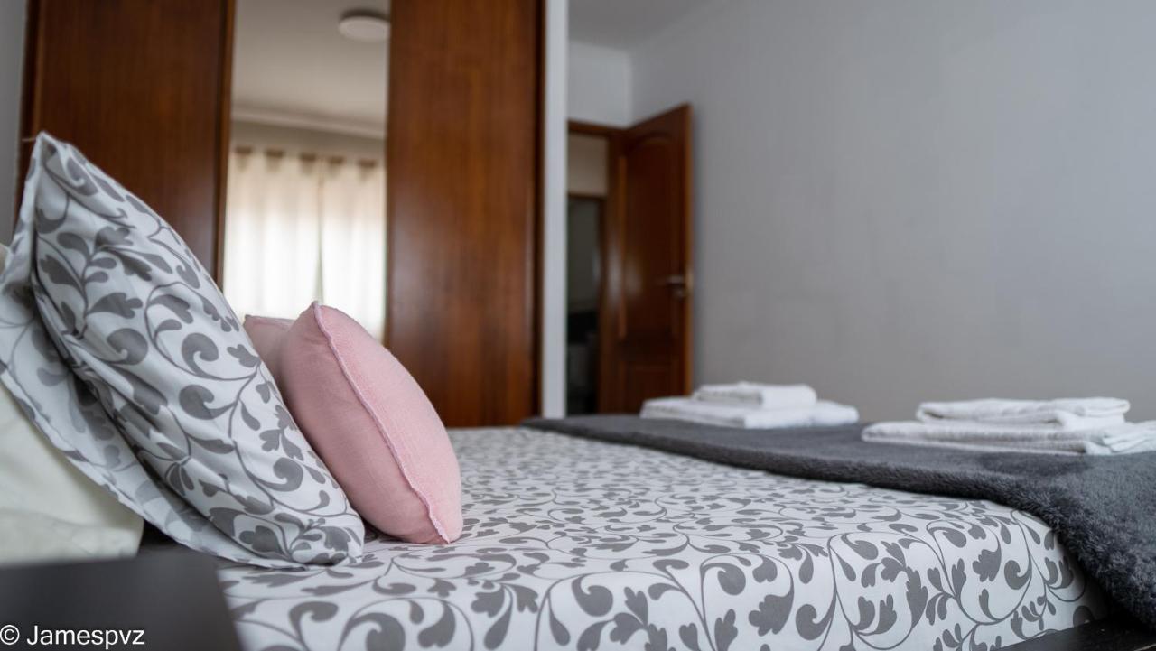 Apartamento Santos Graca ポボア・デ・バルジン エクステリア 写真
