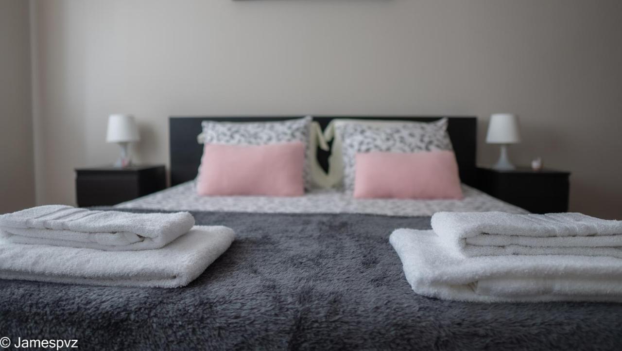 Apartamento Santos Graca ポボア・デ・バルジン エクステリア 写真
